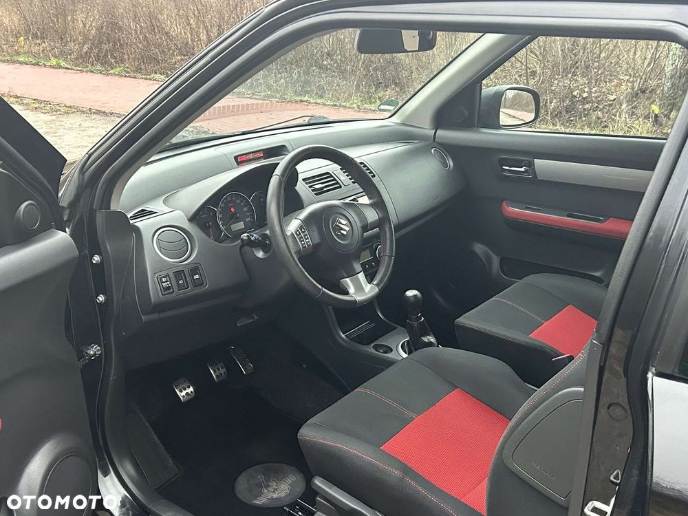 Suzuki Swift 1.6 Sport Rock am Ring - 6