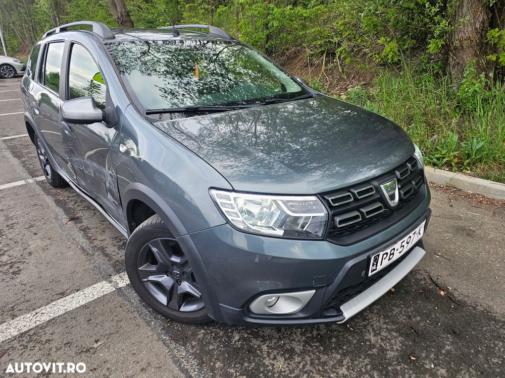 Dacia Logan TCe 90 (S&S) Stepway - 10