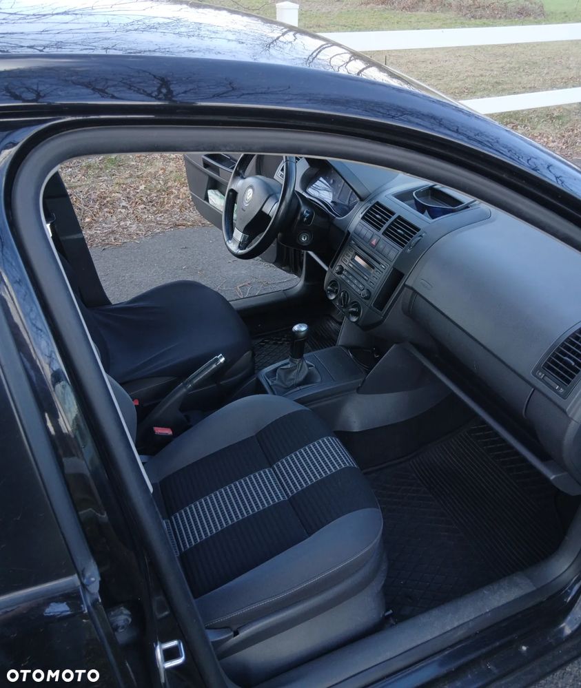 Volkswagen Polo 1.4 TDI Trendline - 8