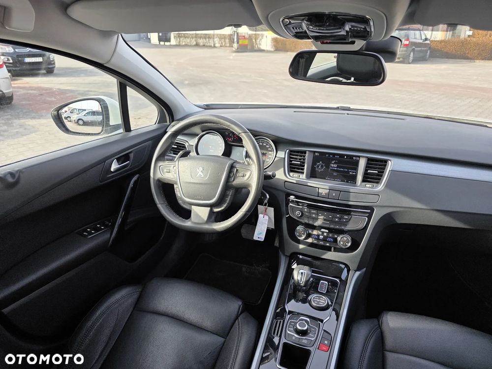 Peugeot 508 RXH 2.0 HDi HYbrid4 - 6