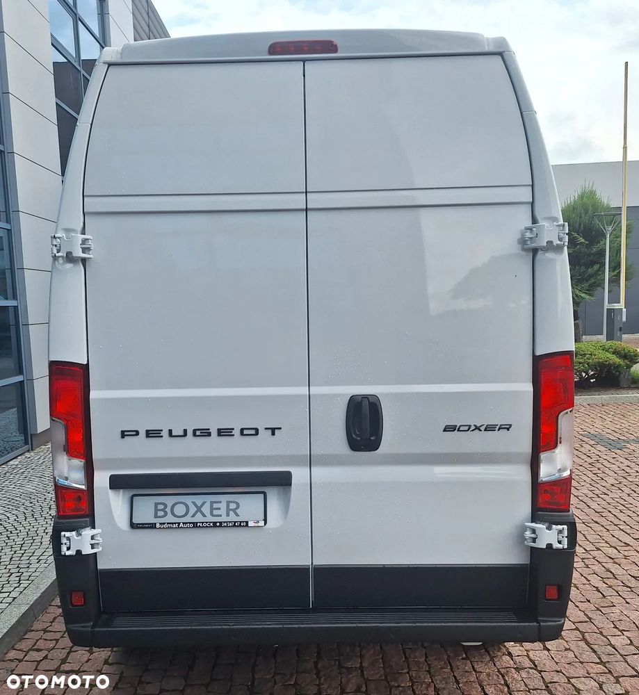Peugeot Boxer Furgon L3H3 3.5T Diesel 2.2 140 KM Manual - 12