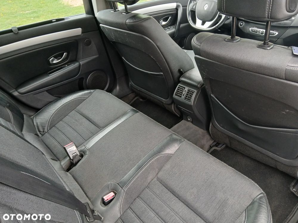 Renault Laguna - 12