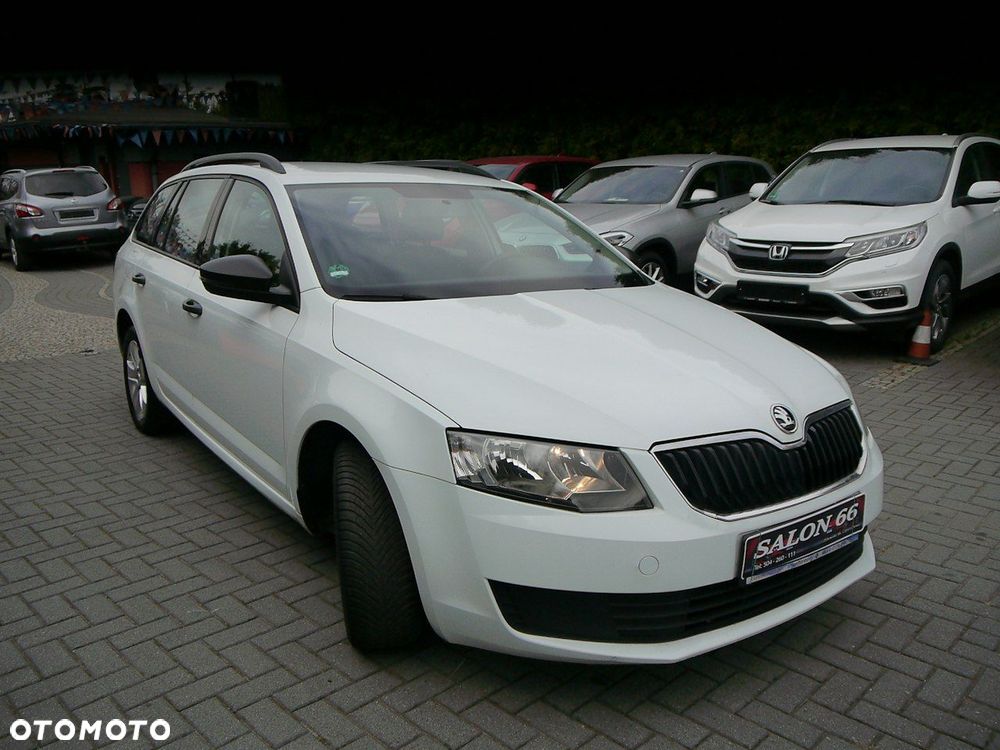 Skoda Octavia 1.6 TDI Active - 9