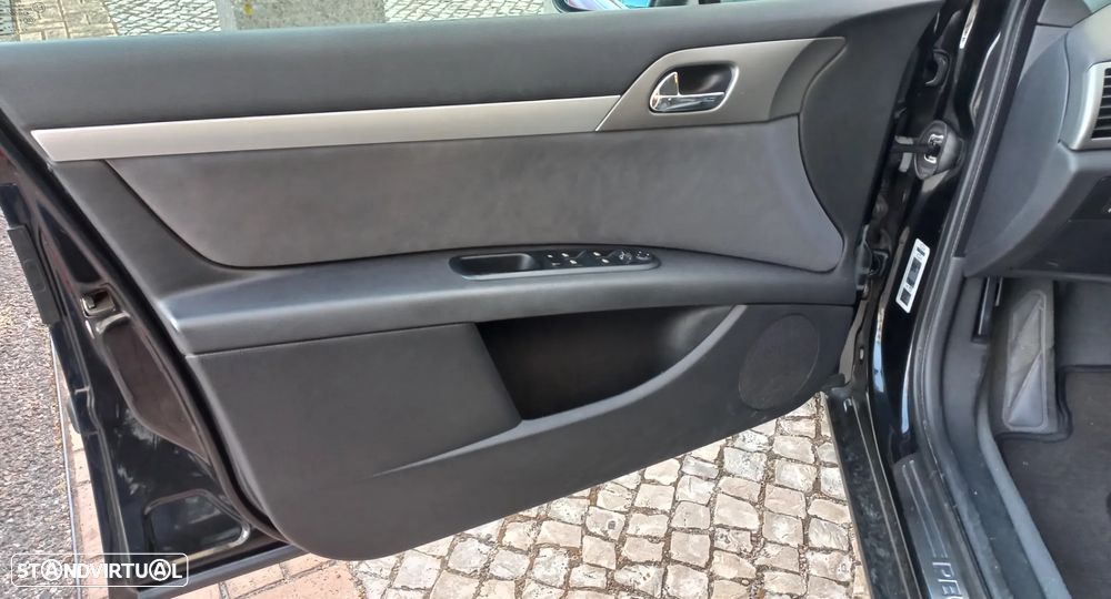 Peugeot 407 1.6 HDi Executive - 14