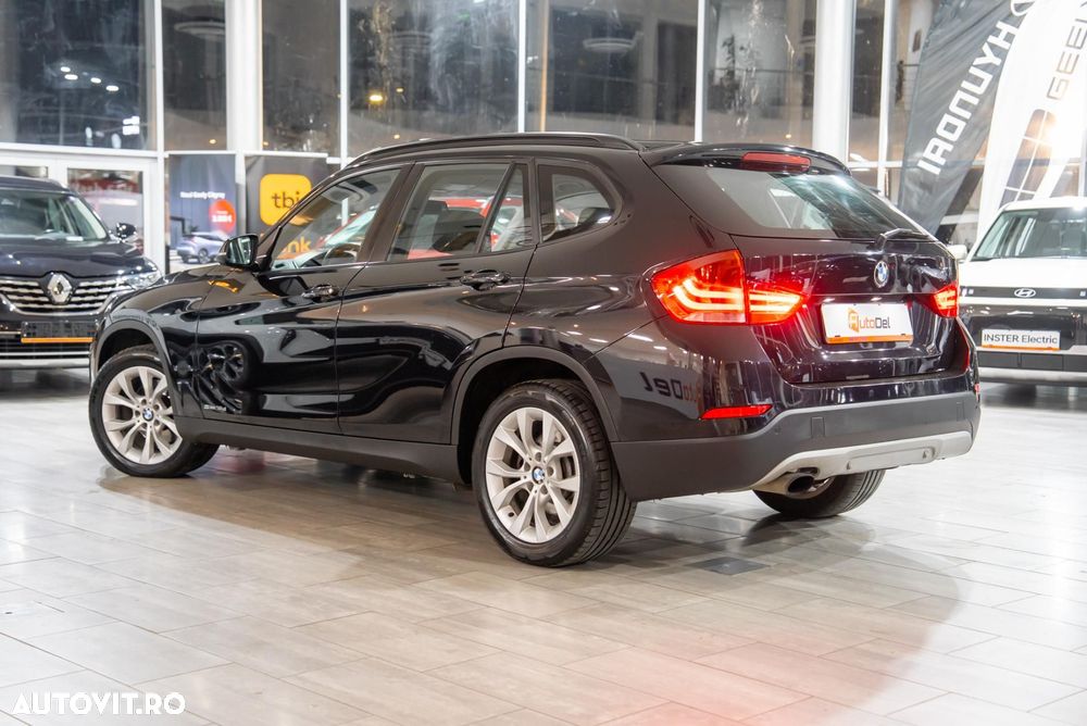 BMW X1 sDrive16d - 10
