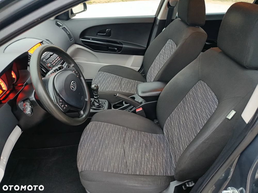 Kia Ceed 1.4 CVVT Attract - 25