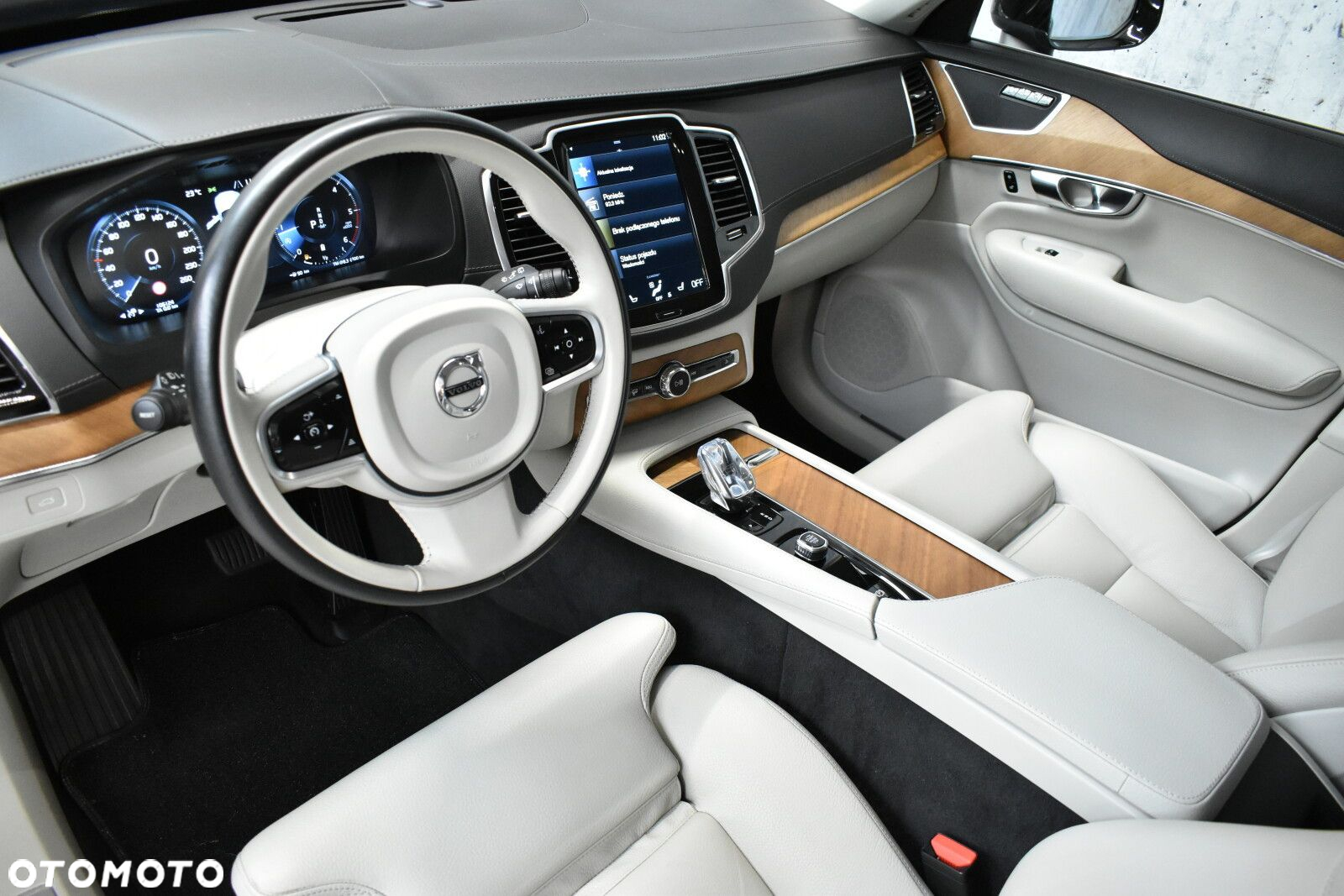 Volvo XC 90 - 4