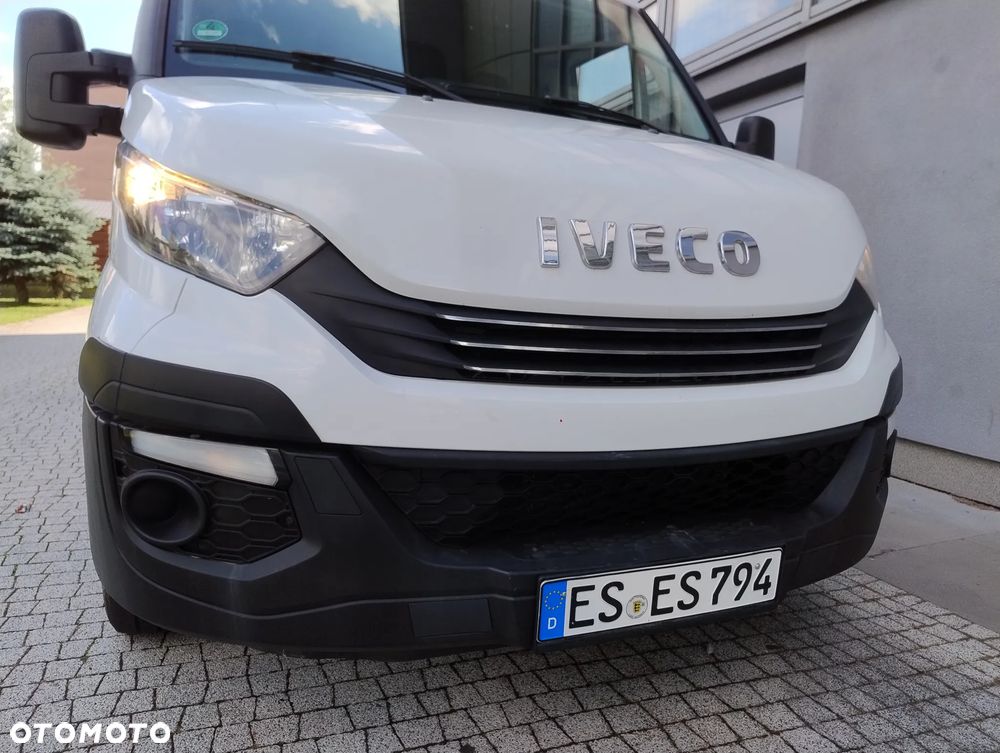 Iveco DAILY 35S16 NOWY MODEL 2.3 HPI (160KM) HI-MATIC (L4H2) MAX LONG (EURO,6) KLIMA STAN IDEALNY 100% ORYGINAŁ KM SERWIS NIE MA RDZY - 28