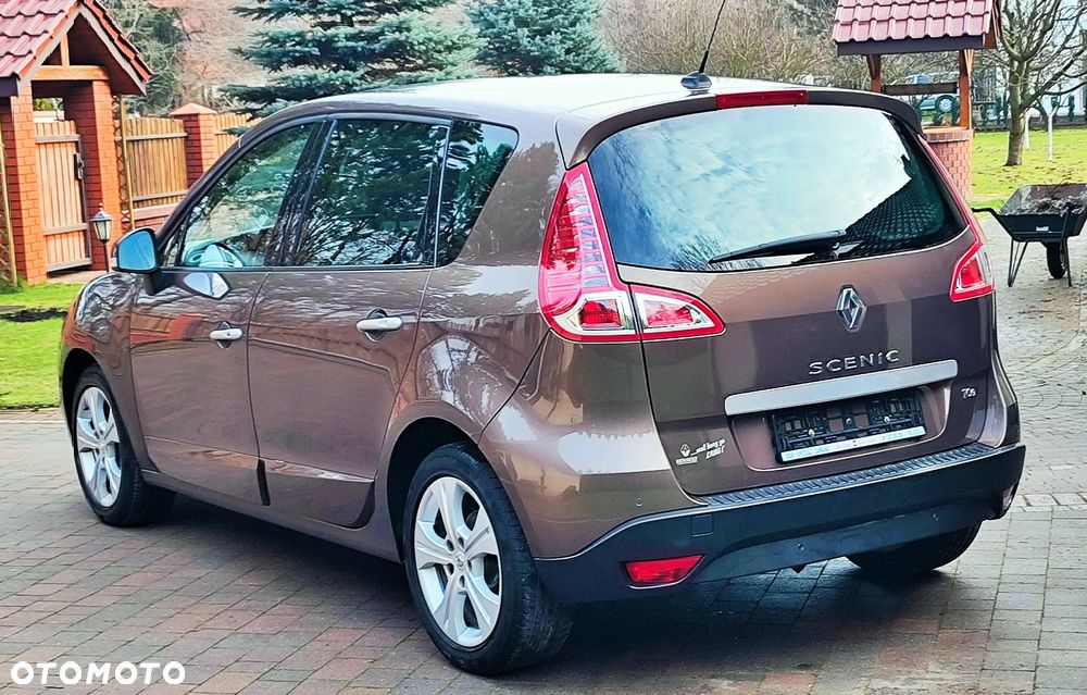 Renault Scenic TCe 130 Luxe - 15