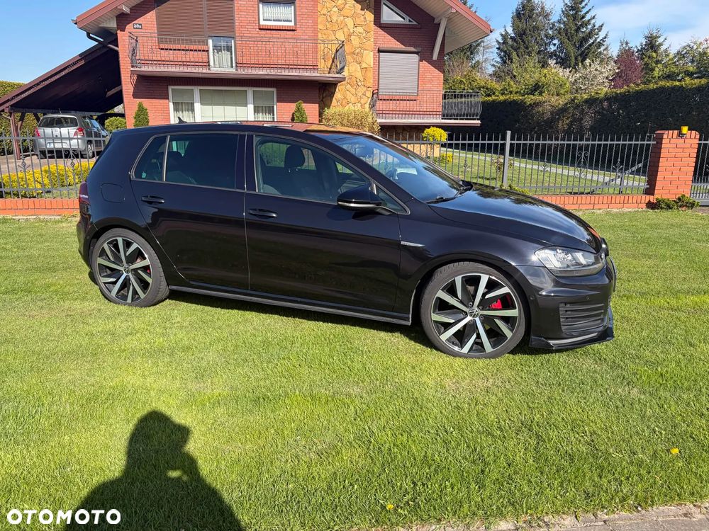 Volkswagen Golf ver-2-0-tdi-bmt-gtd - 4