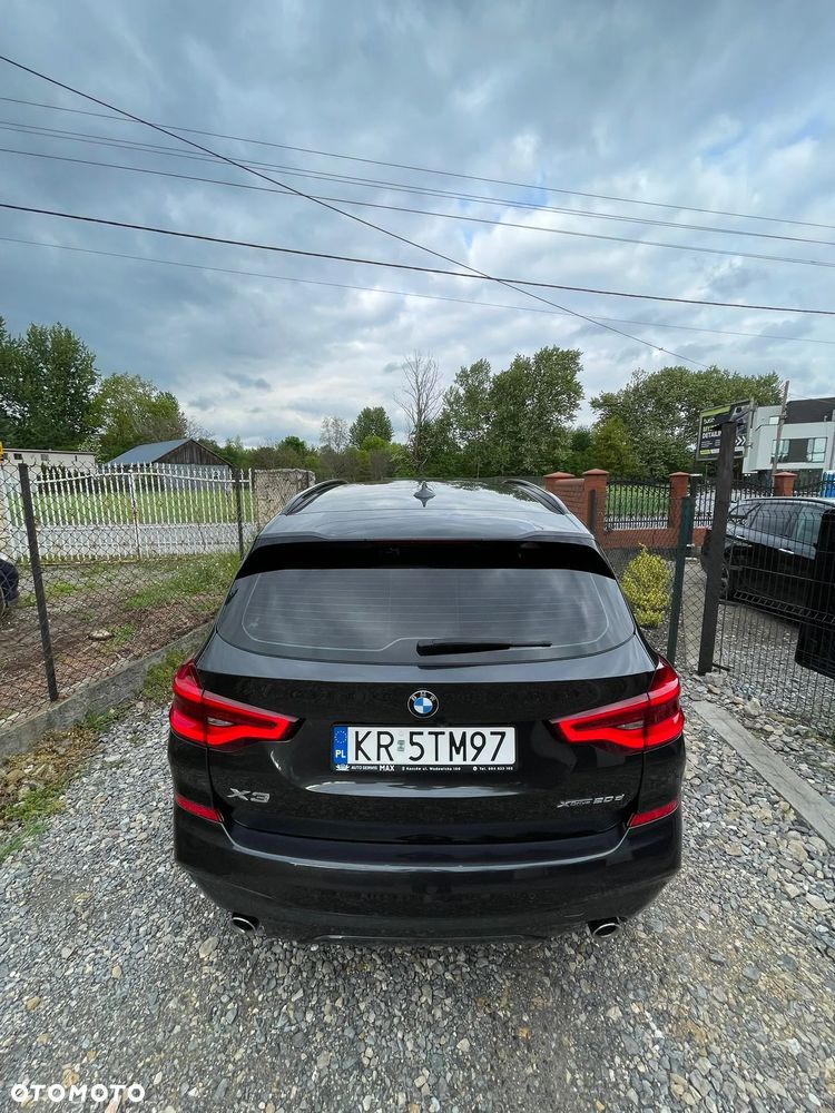 BMW X3 xDrive20d - 39