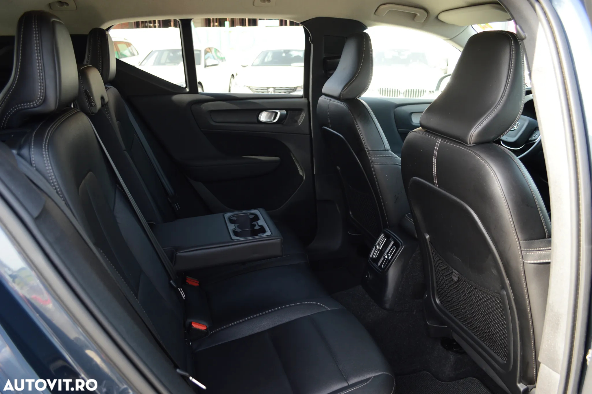 Volvo XC 40 Recharge T5 Twin Engine AT7 Inscription Expression - 16