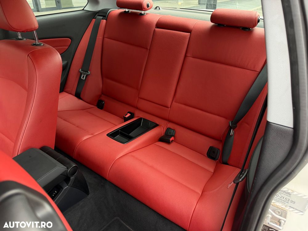 BMW Seria 1 118d DPF Edition Sport - 12