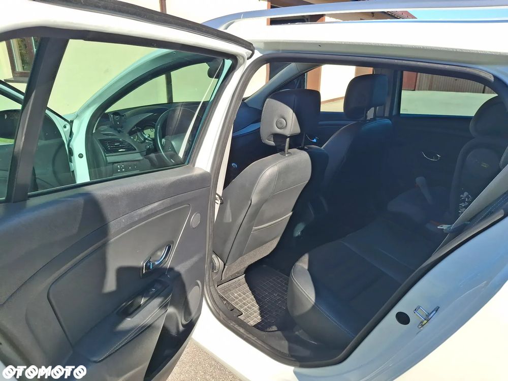 Renault Megane 1.6 dCi Energy Bose - 20