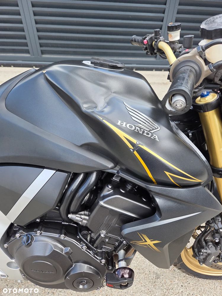 Honda CB - 3