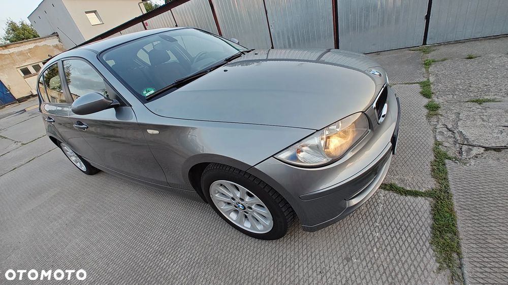 BMW Seria 1 - 16