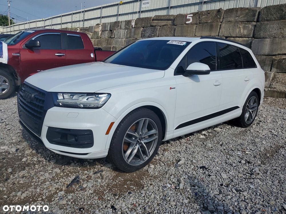 Audi Q7 3.0 TFSI Quattro Tiptronic - 1