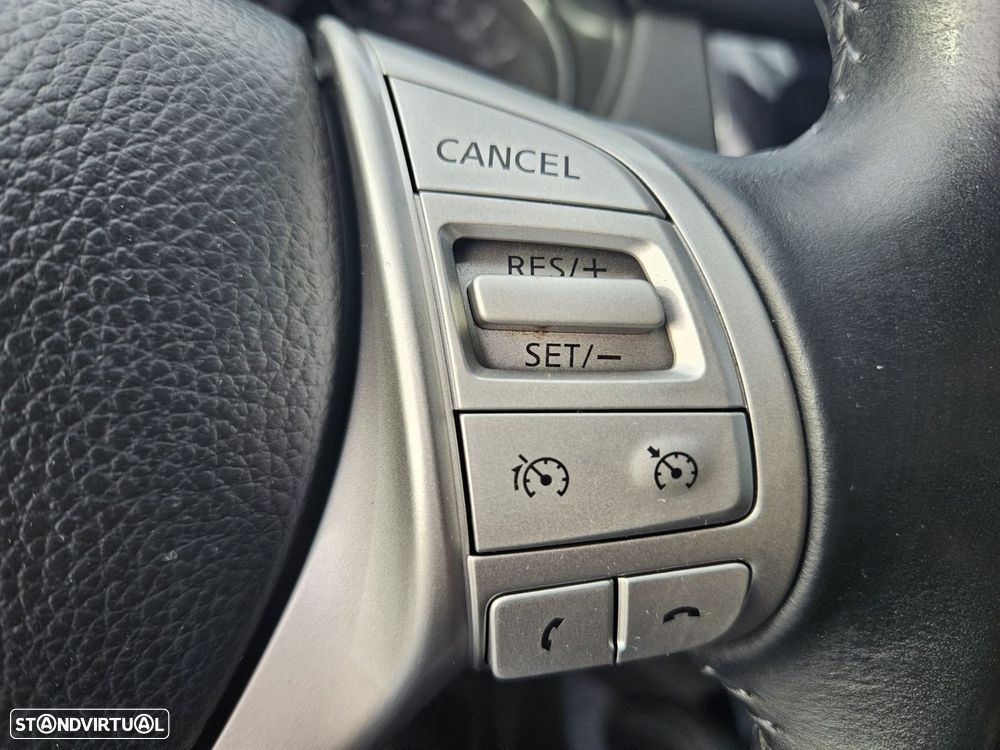 Nissan Qashqai 1.5 dCi Tekna J19 - 36