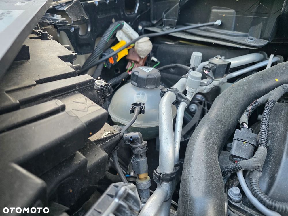DS Automobiles DS 7 Crossback 1.6 E-Tense 4x4 Louvre - 8