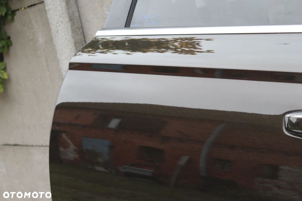 DRZWI TYLNE LEWE AUDI A6 C7 AVANT LZ8Z 2015 - 10