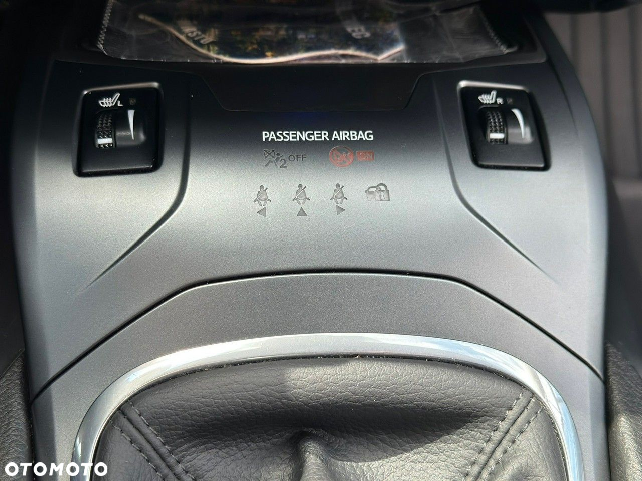 Toyota Avensis Touring Sports 1.8 Edition S+ - 30