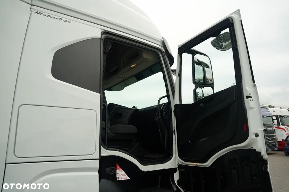 Iveco S-WAY / 510 / RETARDER / KLIMA POSTOJOWA / EURO 6 - 32