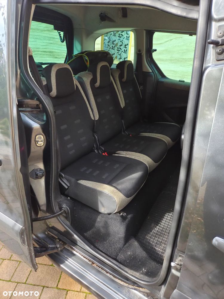 Citroën Berlingo 1.6 HDi Exclusive - 12