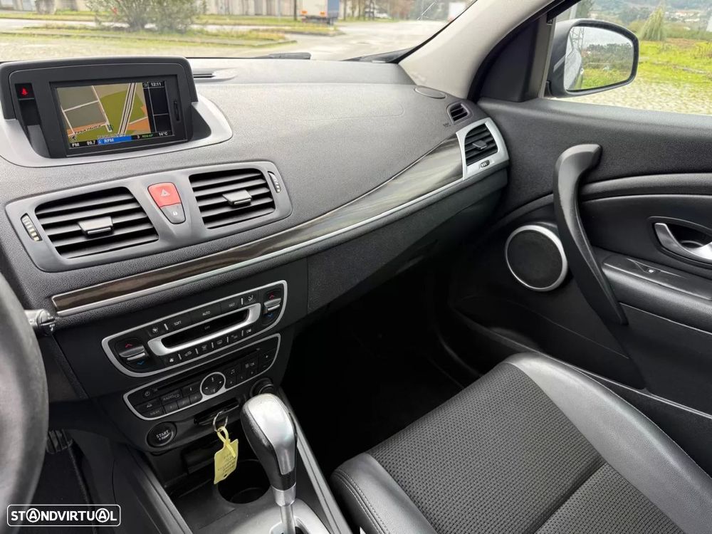 Renault Mégane Sport Tourer 1.5 dCi Dynamique S EDC CO2 Champion - 14