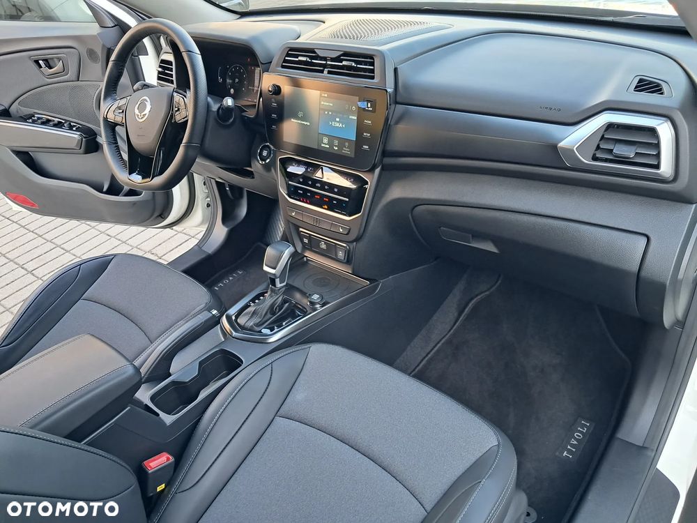 SsangYong/KGM Tivoli - 12