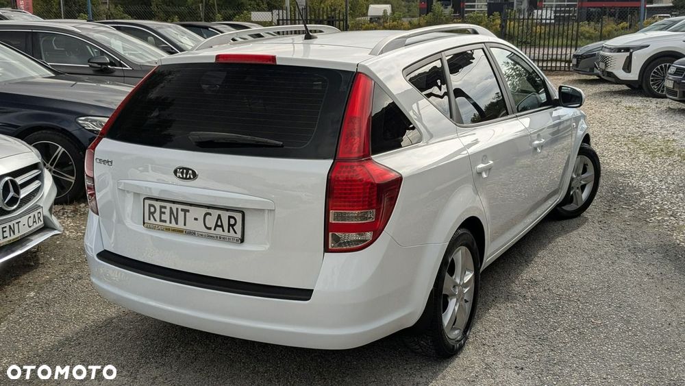 Kia Ceed 1.4 M - 13