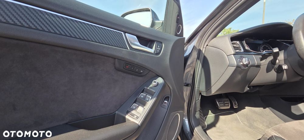 Audi A4 Limousine 2.0 TFSI Quattro S tronic - 12