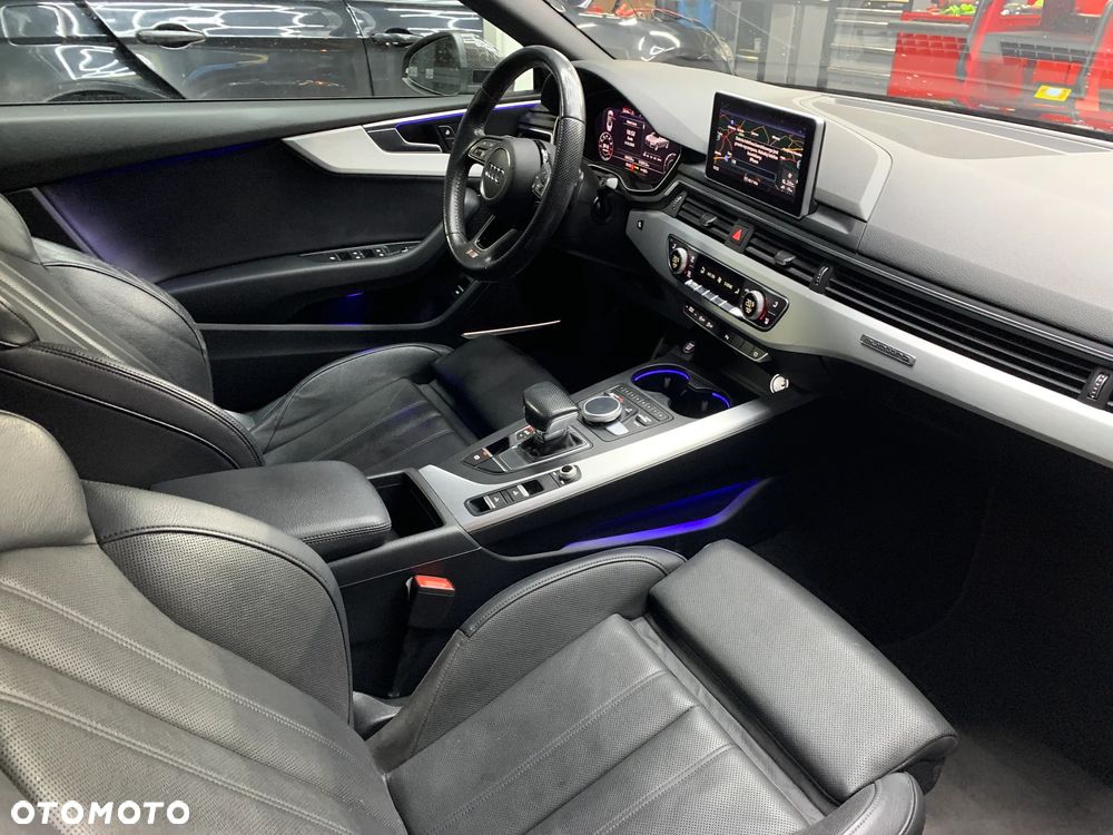 Audi A5 Cabrio 2.0 TFSI quattro S tronic - 17