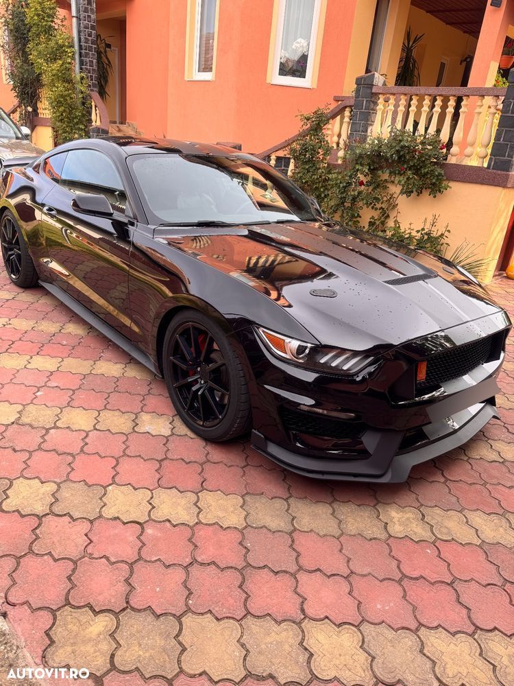 Ford Mustang 2.3 EcoBoost Aut. - 2