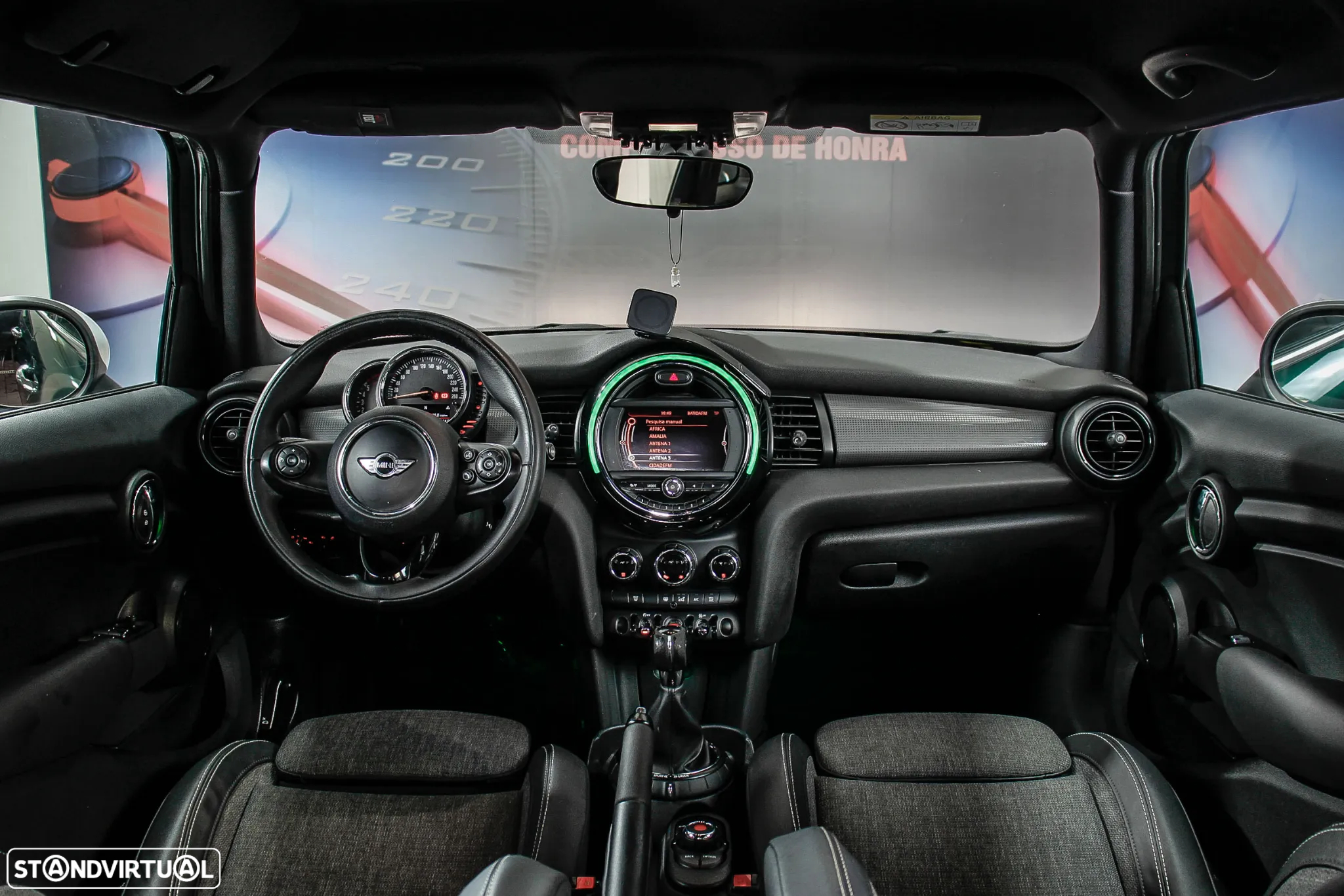 MINI 5 Portas Cooper D - 3