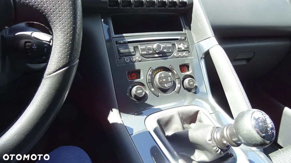 Peugeot 3008 HDi FAP 150 Premium - 17