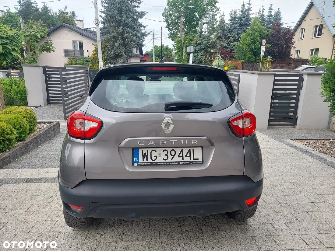 Renault Captur 1.2 Energy TCe Initiale Paris EDC - 4