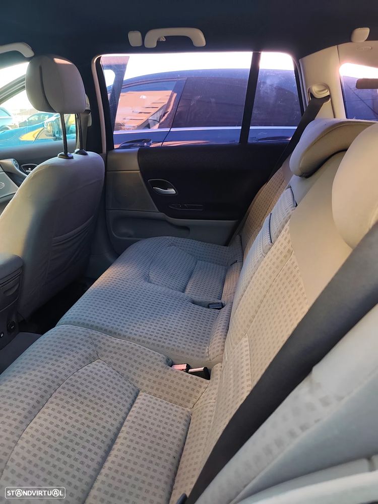 Renault Laguna Break 1.9 dCi Privilège - 10