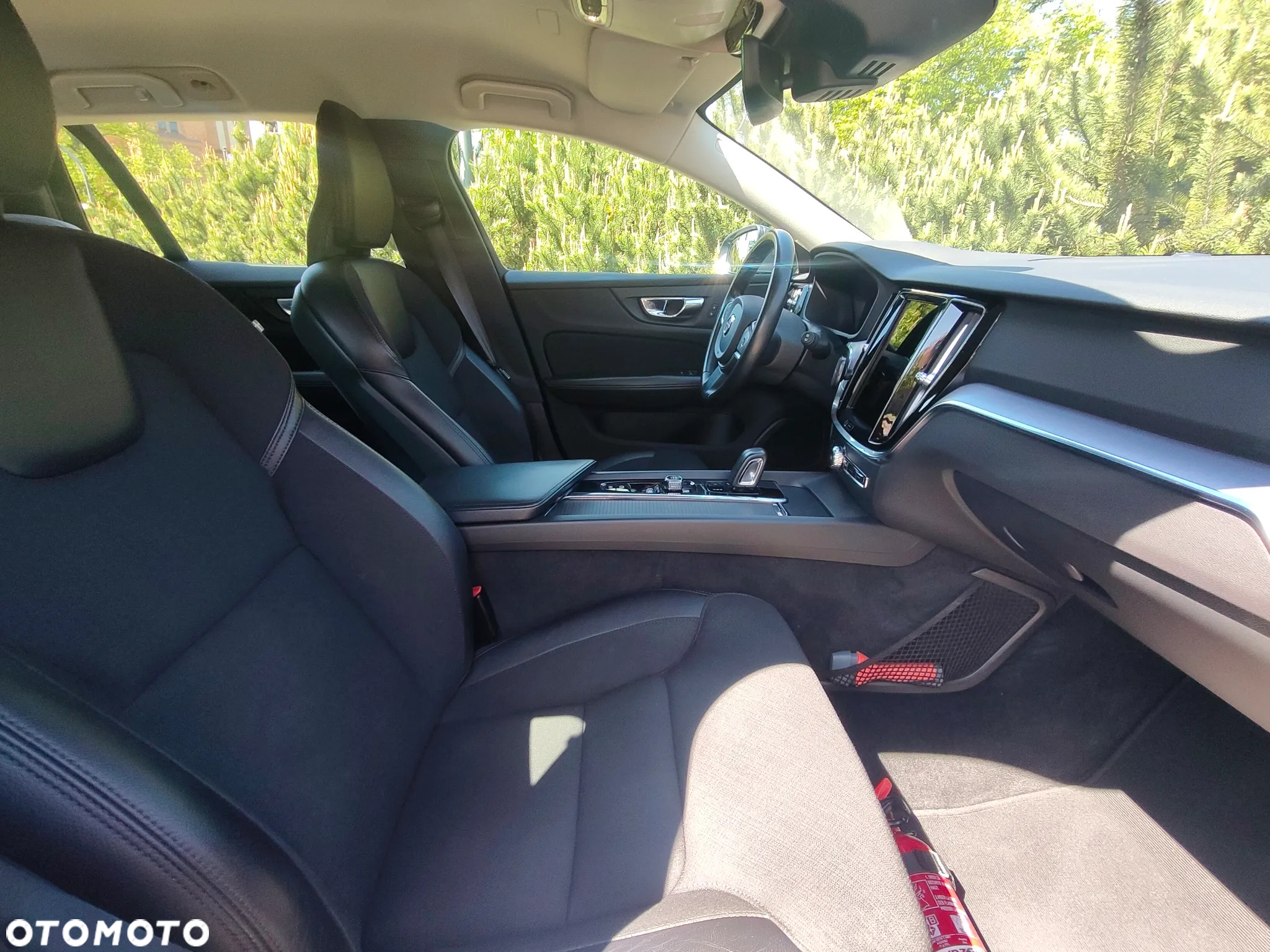 Volvo V60 B3 B Geartronic Momentum - 32