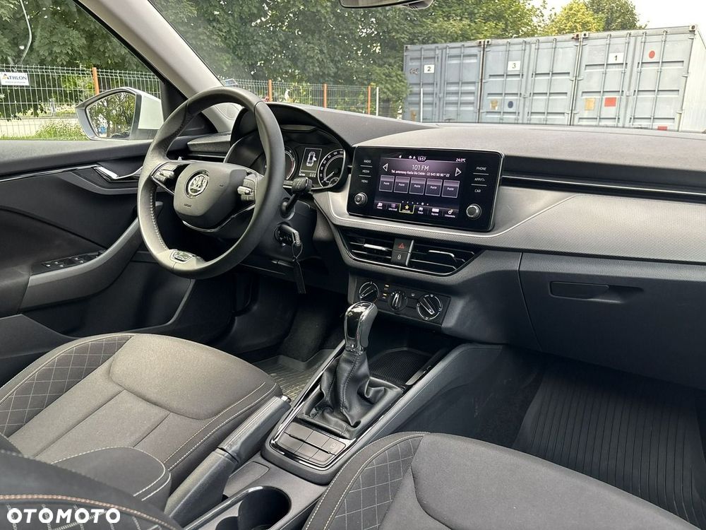 Skoda Kamiq 1.0 TSI Ambition DSG - 14
