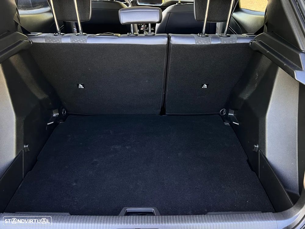 Peugeot 2008 1.2 PureTech Allure Pack - 18