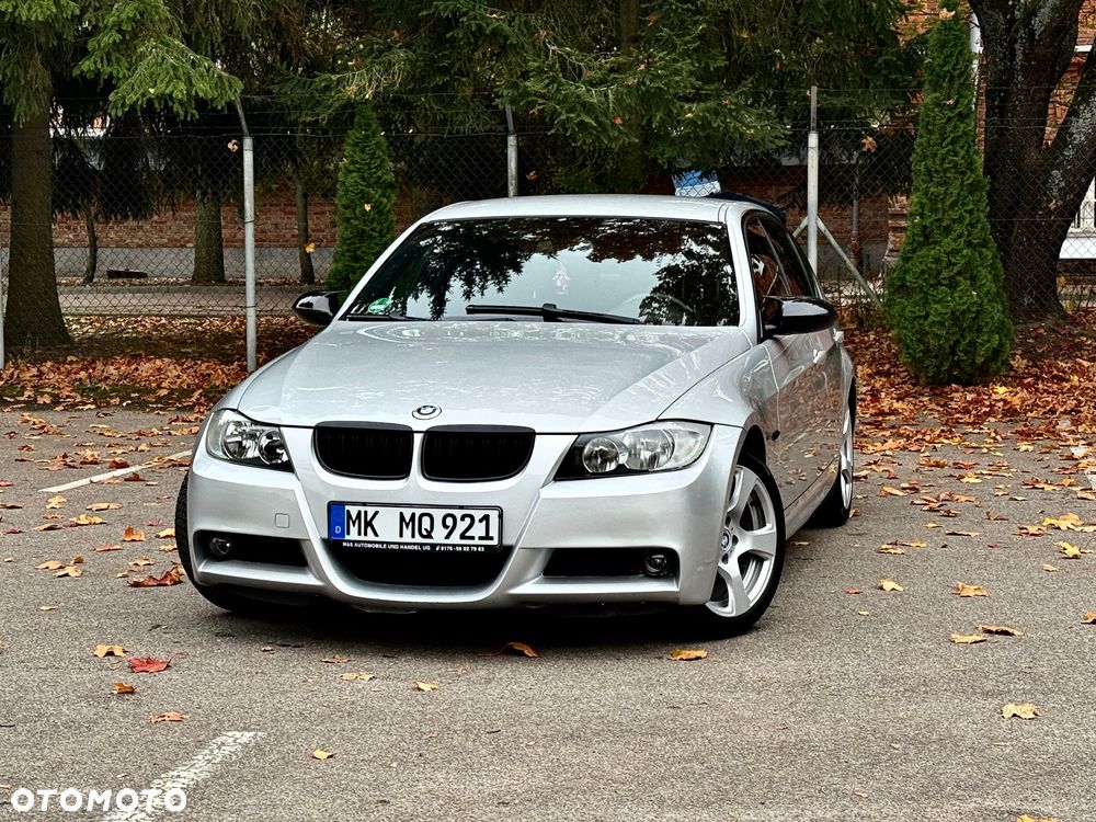 BMW Seria 3 320i - 6
