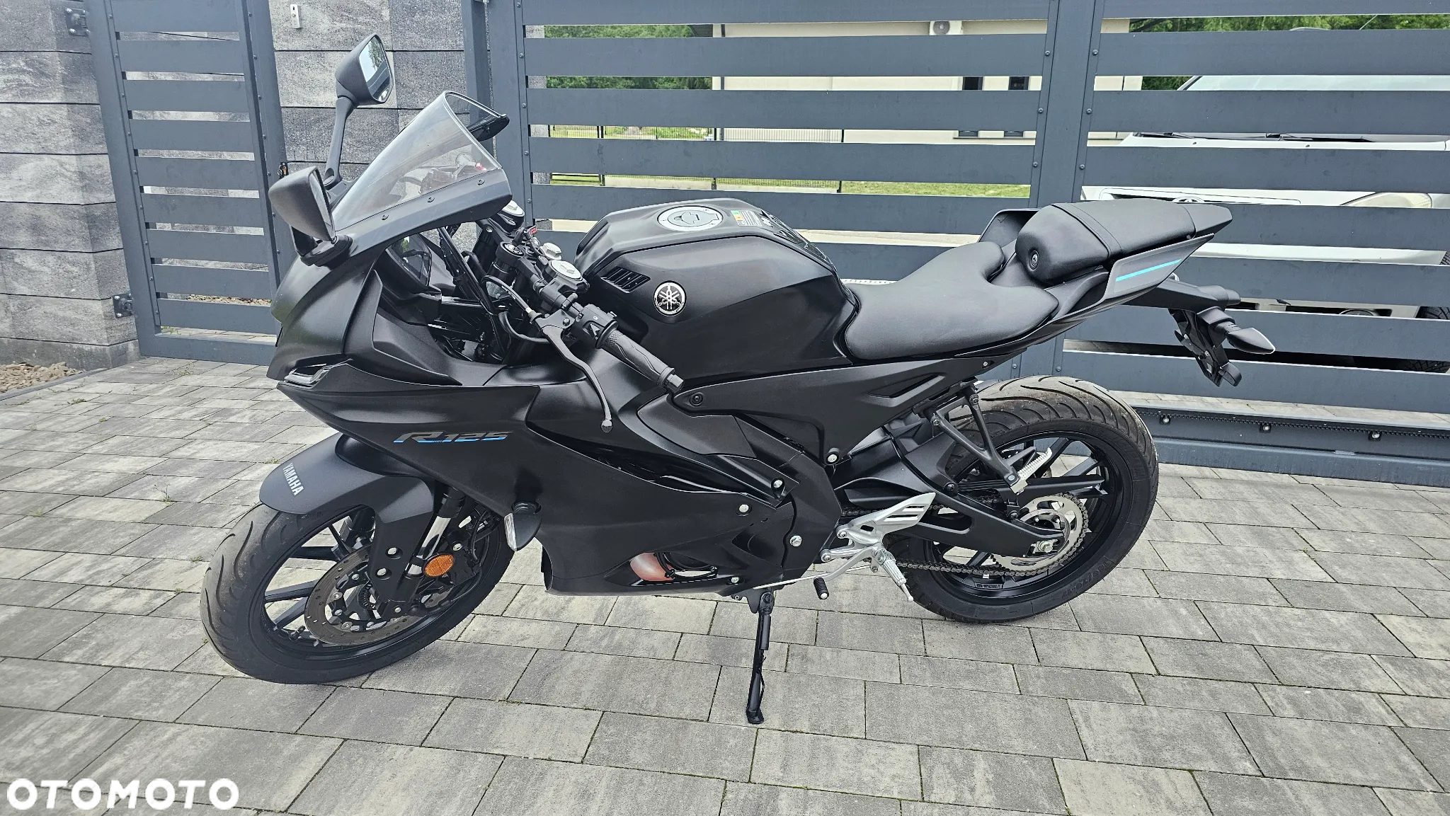 Yamaha YZF - 2