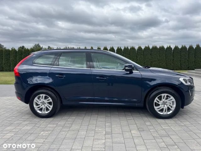 Volvo XC 60 - 4
