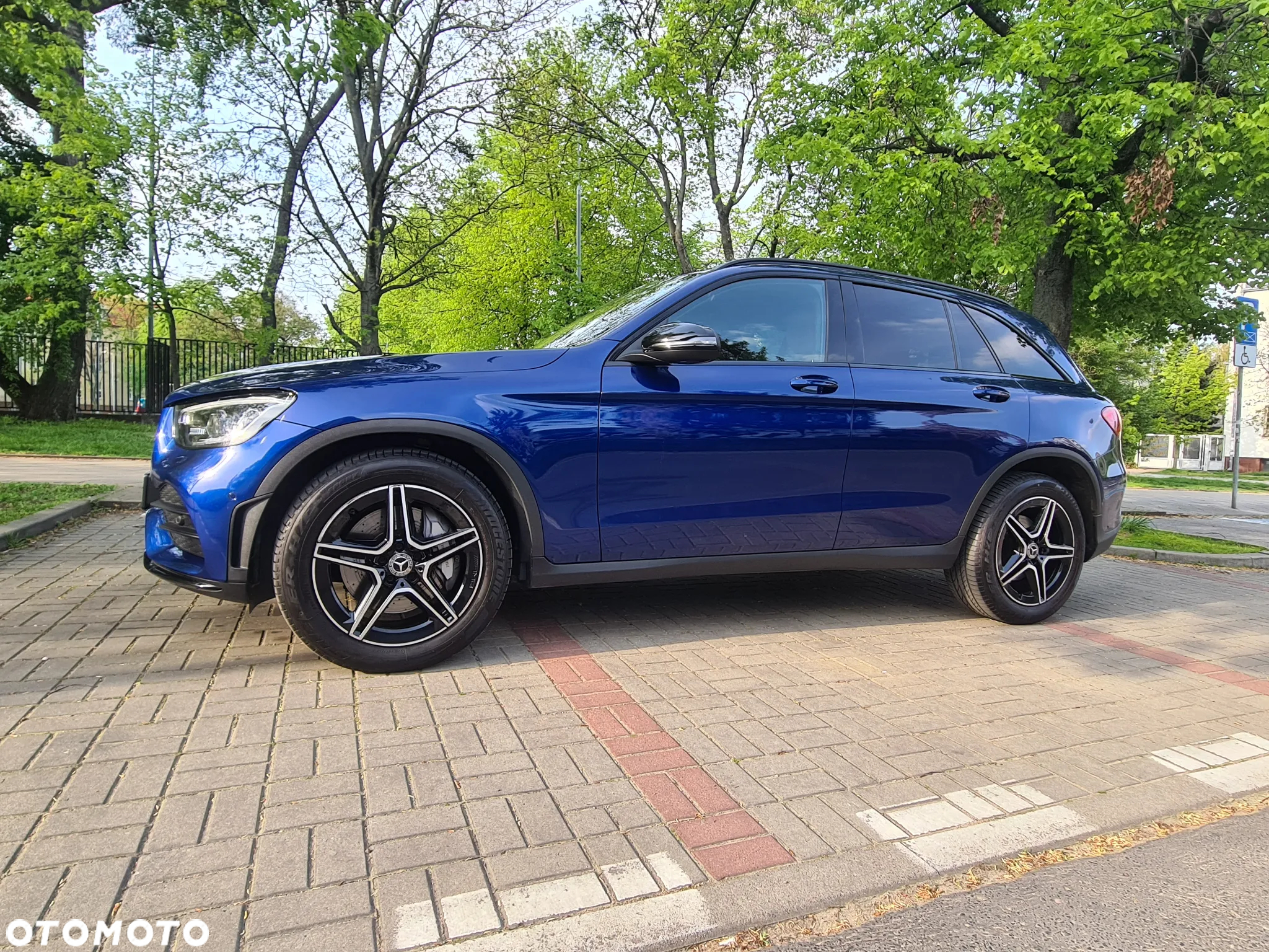 Mercedes-Benz GLC 220 d 4-Matic - 5