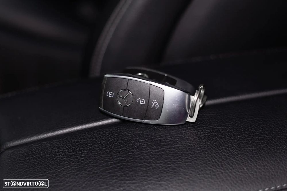 Mercedes-Benz GLC 300 de 4Matic 9G-TRONIC AMG Line - 39