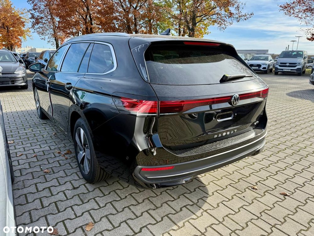 Volkswagen Passat - 5