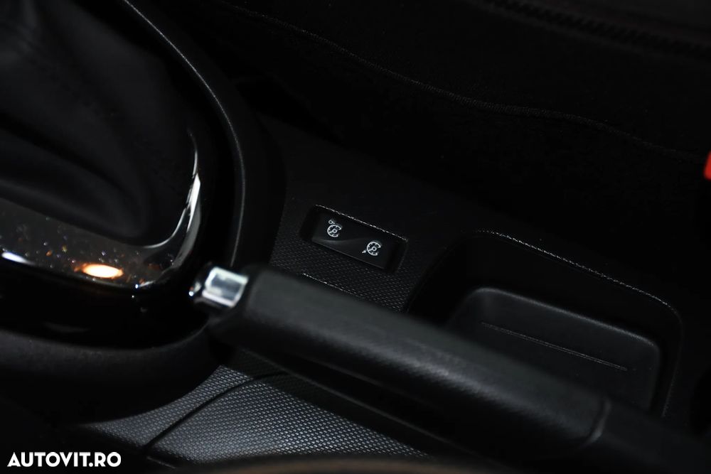 Renault Captur dCi 90 EDC Dynamique - 24