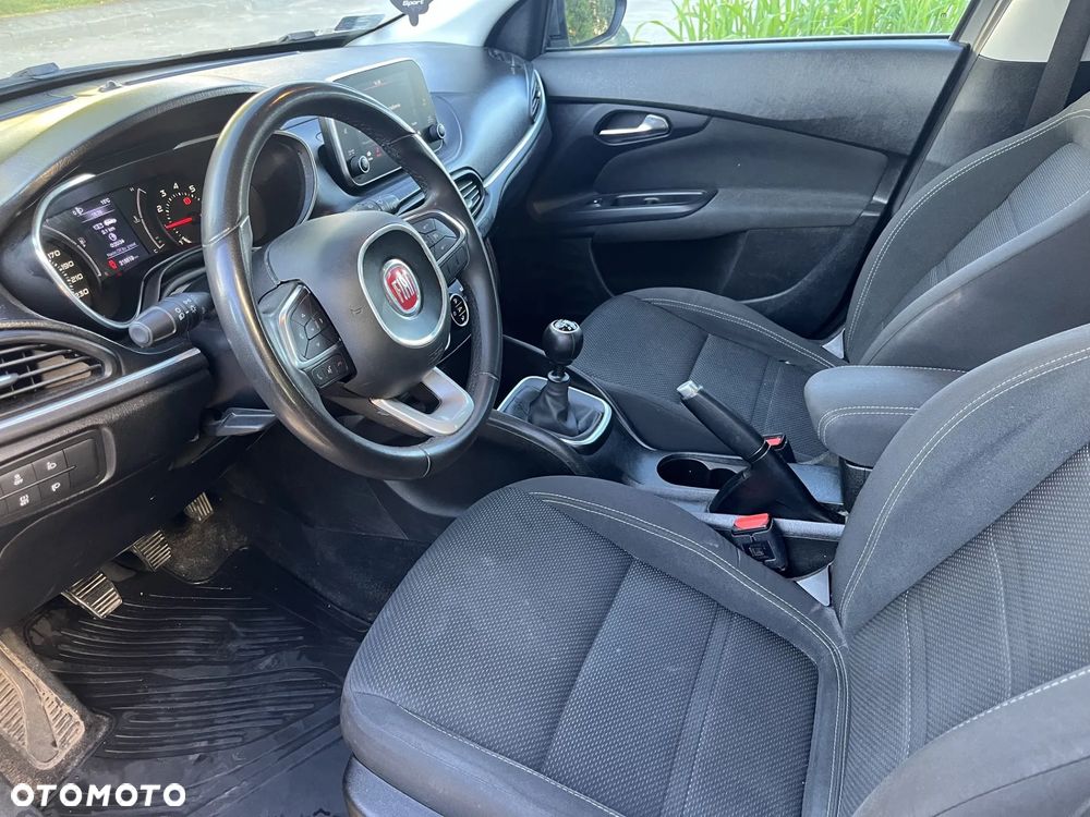 Fiat Tipo 1.4 T-Jet 16v Lounge - 8