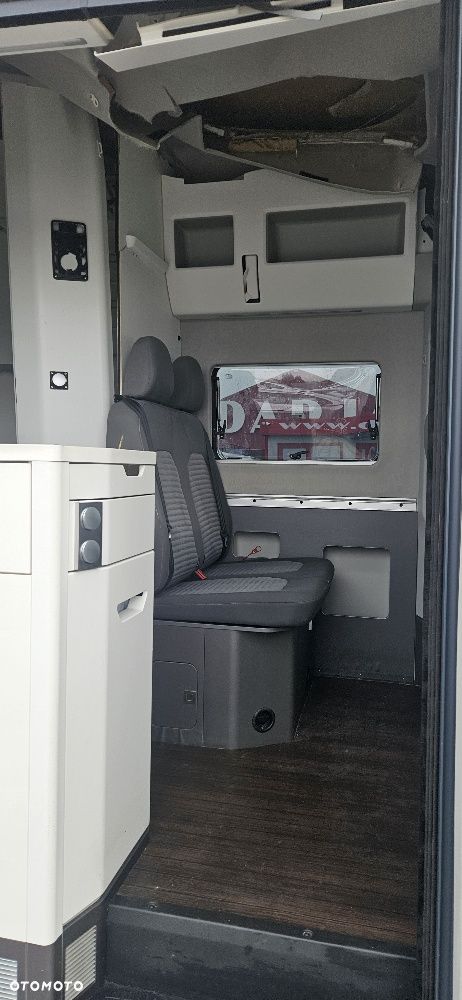 Volkswagen Grand California - 15