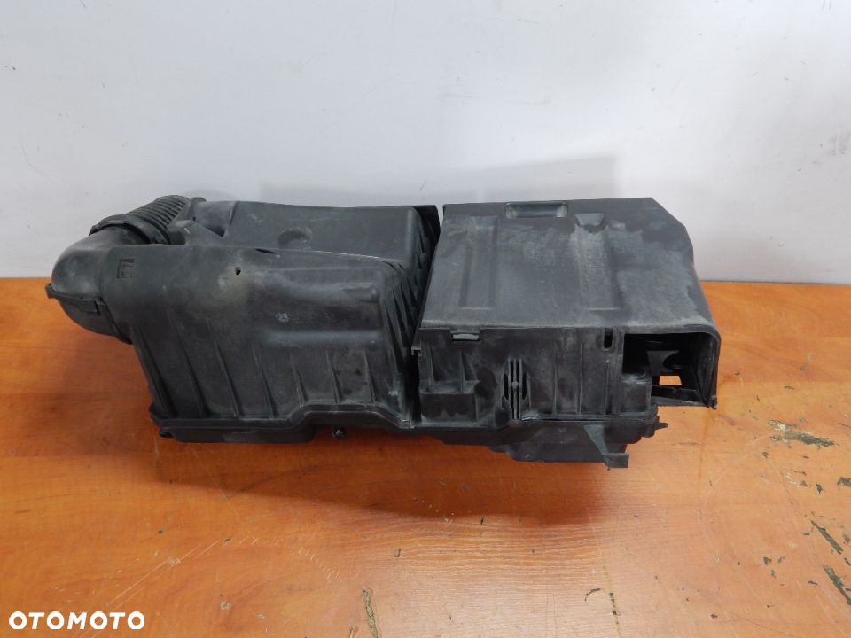 obudowa filtra powietrza 2.5 2.4 benz Volvo v50 v70 s80 xc70 04-14 Łuków części - 5